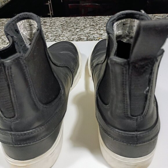 Nike SB Zoom Stefan Janoski High Tops - Picture 5 of 10